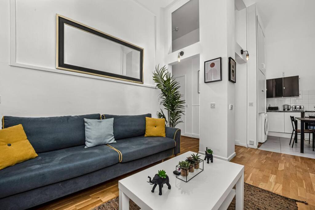 Апартаменты Deluxe Flat On Kentish Town Лондон Экстерьер фото