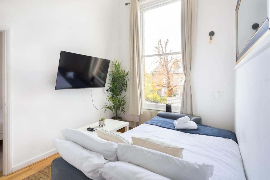 Апартаменты Deluxe Flat On Kentish Town Лондон Экстерьер фото
